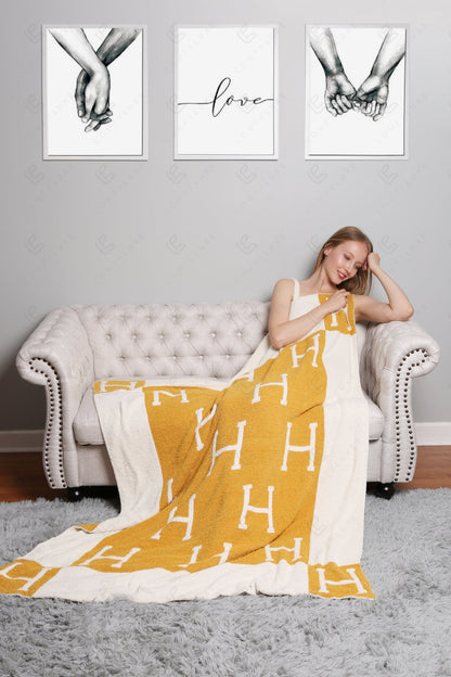 Jcl1044 Yellow Throw Blankets