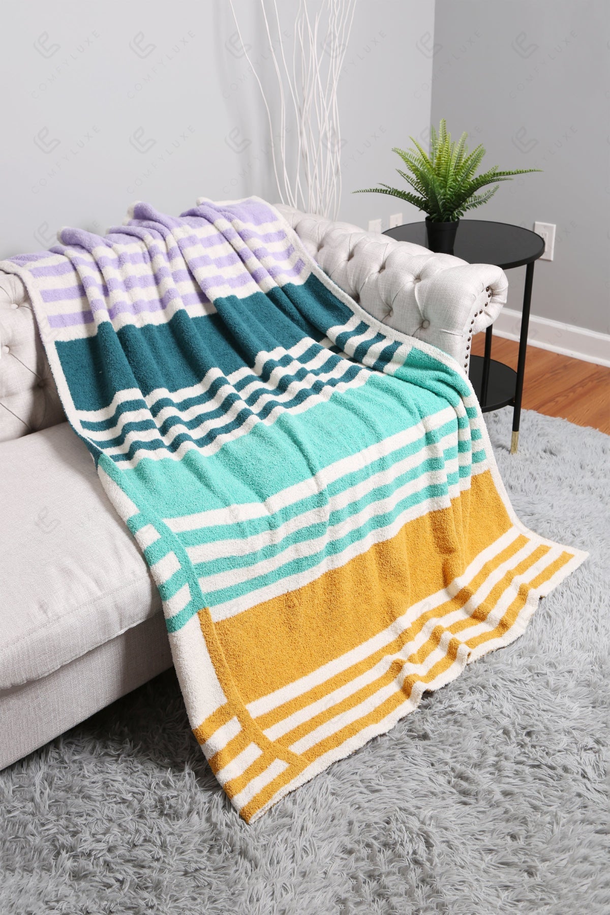 Jcl4314 Throw Blankets